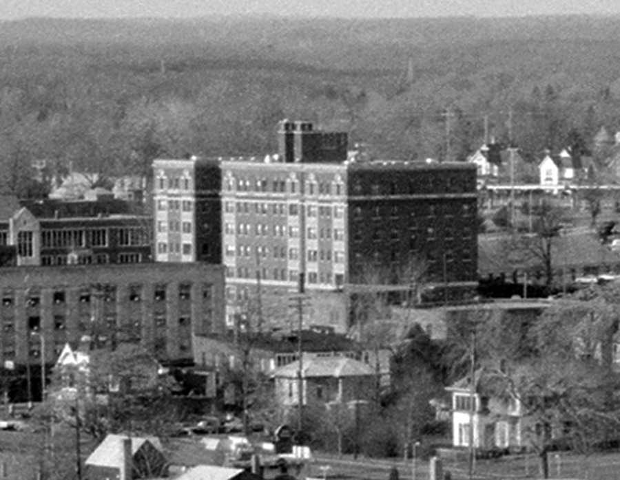 Kellogg Manor by Historic American Buildings Survey/ Fred Yockey
