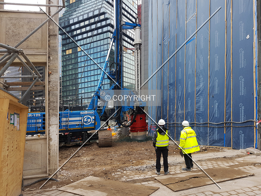 FOUR Frankfurt - Tower 4 by Nephilim