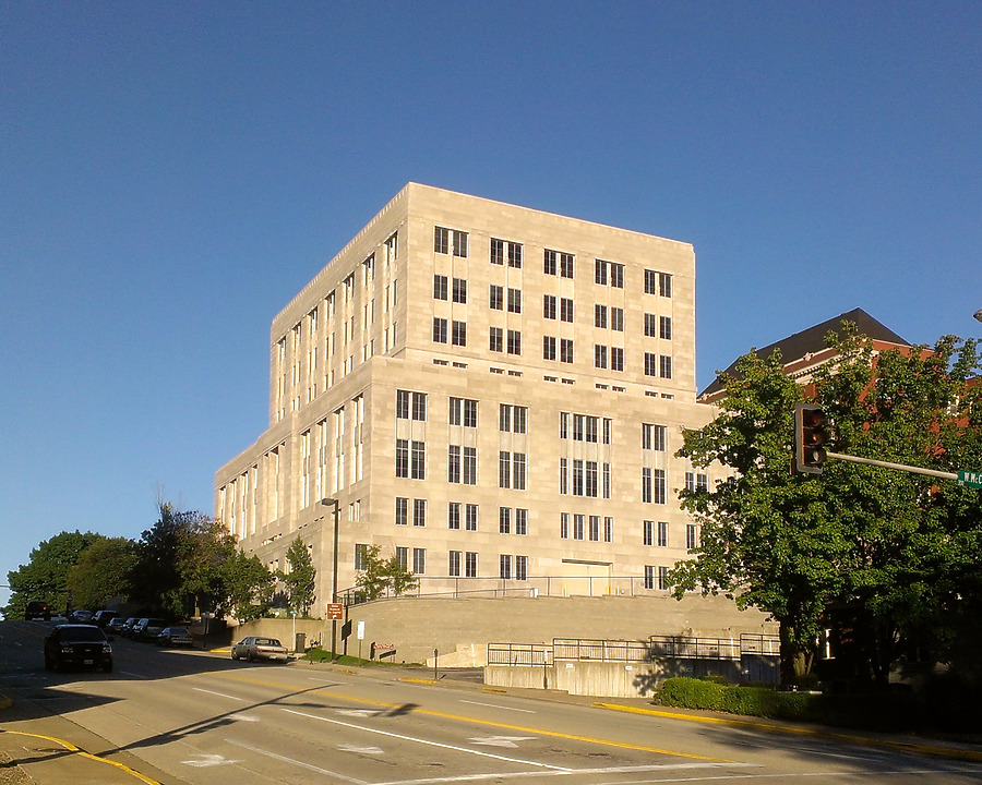 Broadway State Office Building by Ryan Hildebrand