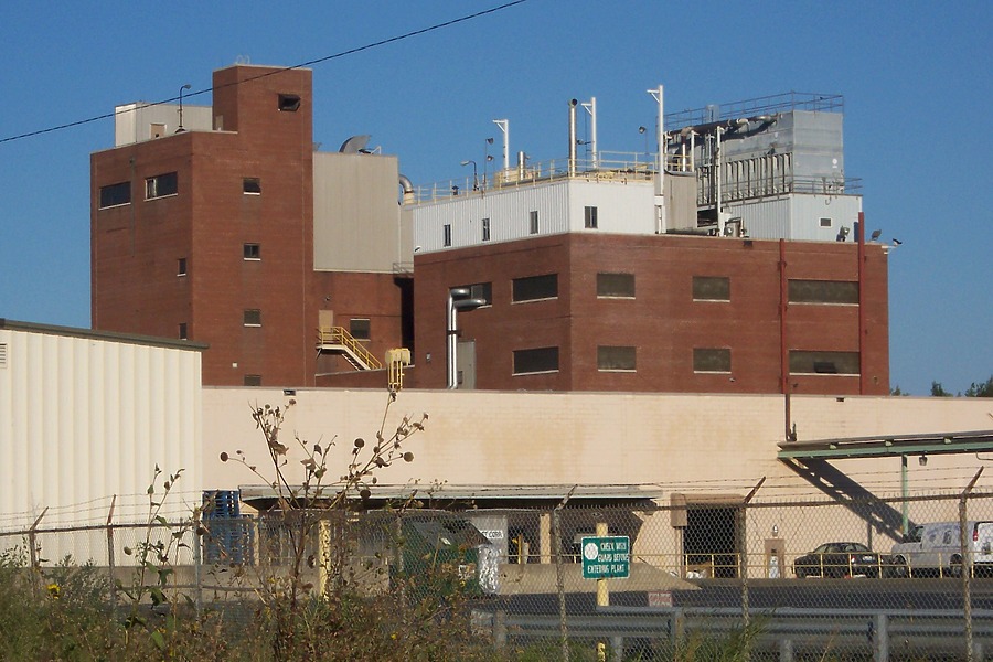 Nestlé Building by Ryan Hildebrand