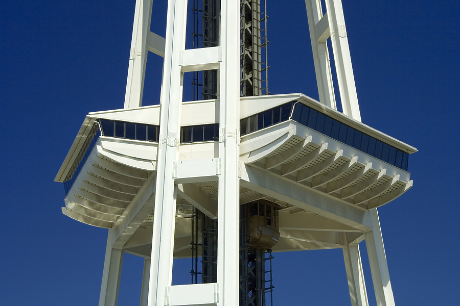 Space Needle by Pavel Toczynski