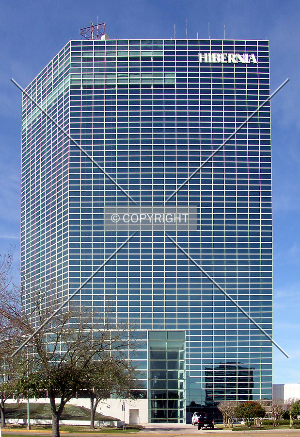 Capital One Bank Tower by Chris Patriarca