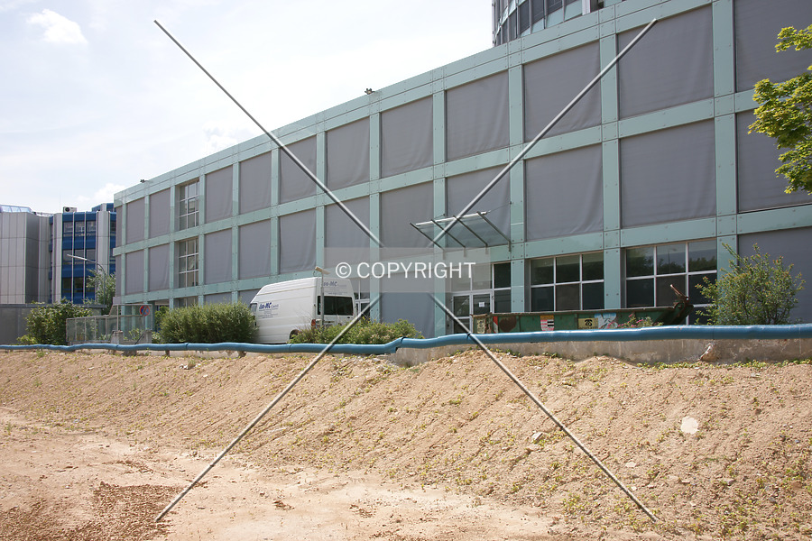 Taunus Tower by Nephilim