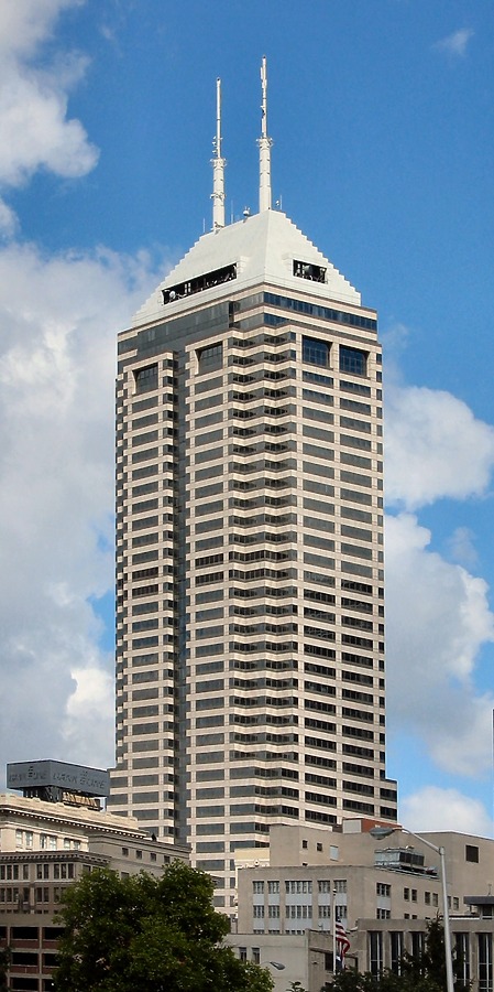 Salesforce Tower by James Peacock