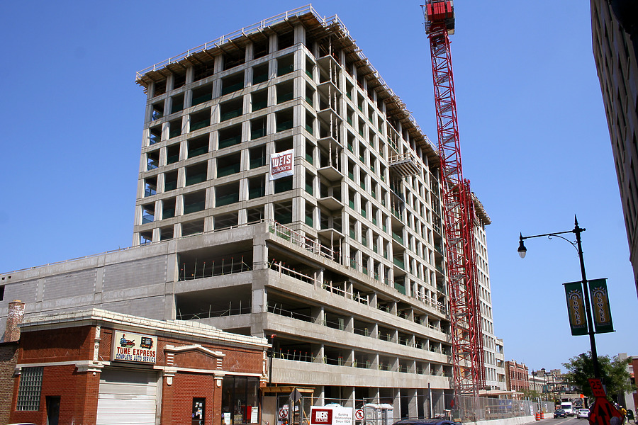 415 Premier Apartments by Daniel Kieckhefer