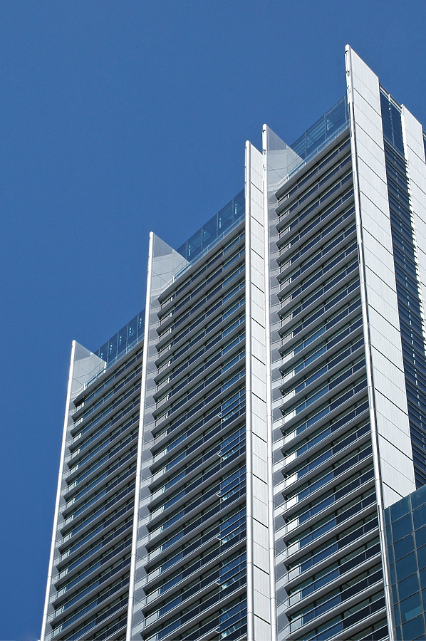 Lumière Residences by John Bek