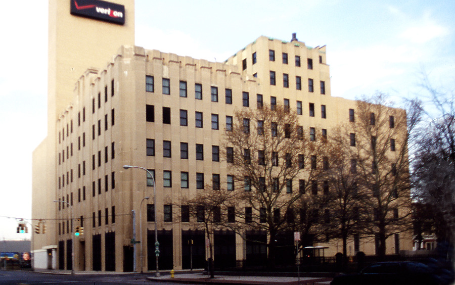 Verizon Building by John Cahill