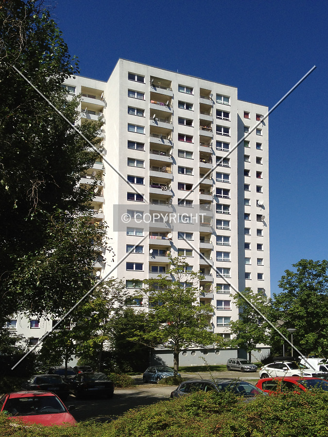 Pfannmüllerweg 40-46 by Nephilim