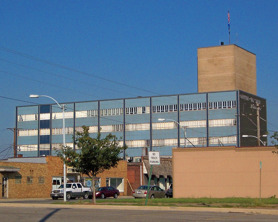 Granite City Steel Building by Ryan Hildebrand