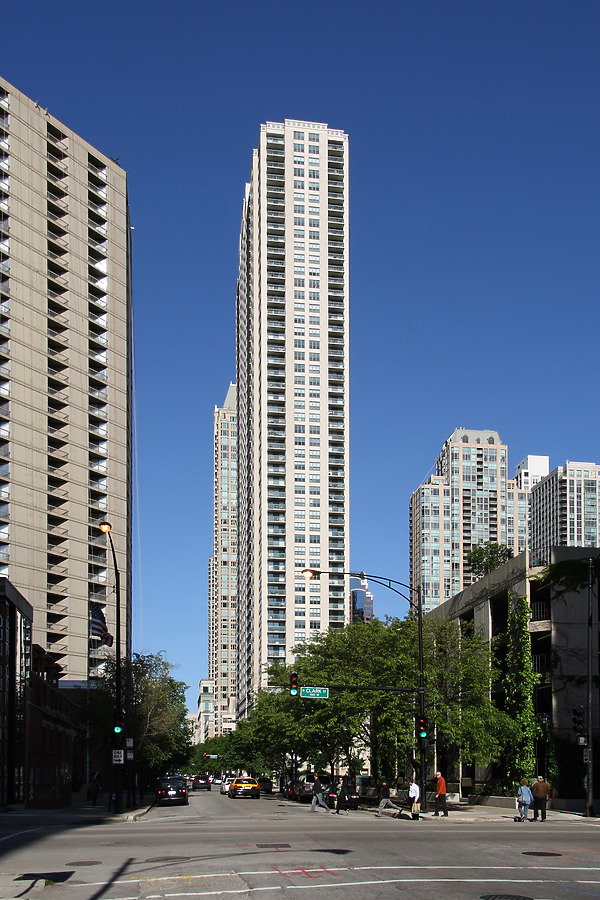 One Superior Place by Michiel van Dijk