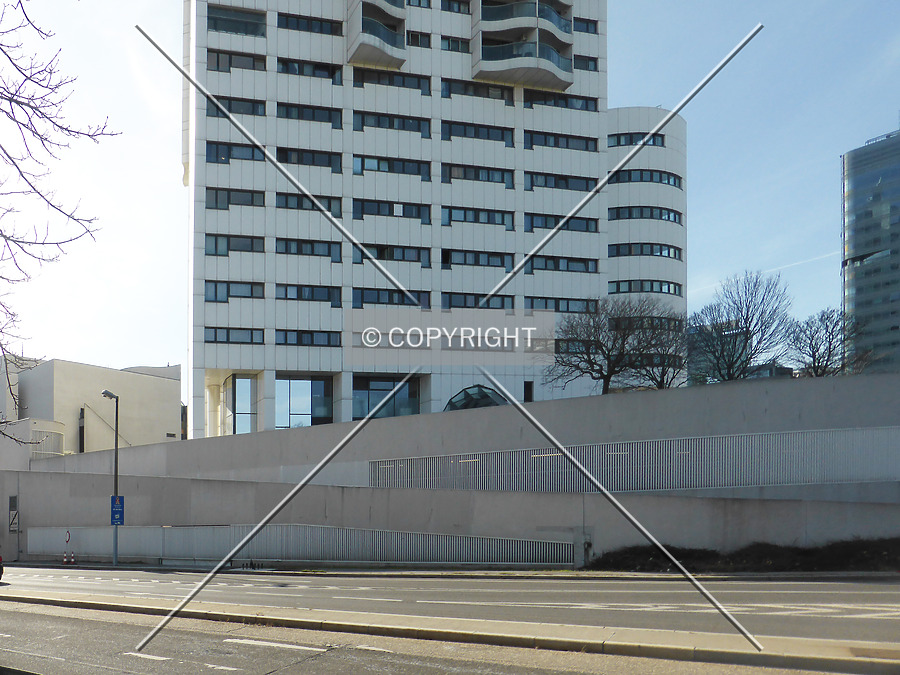 Hochhaus Neue Donau by Nephilim