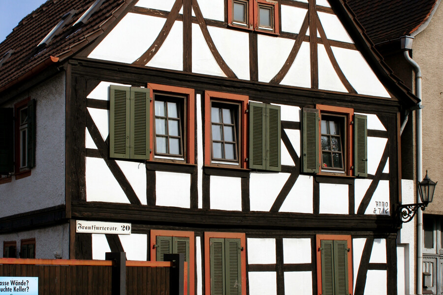 Frankfurter Straße 20