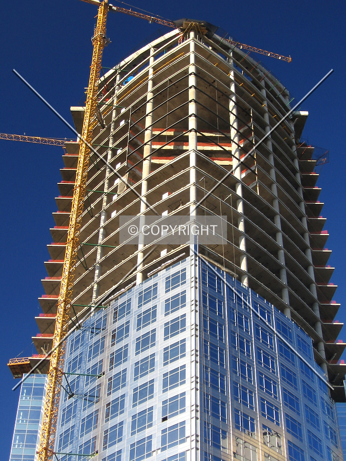 Torre Repsol YPF by Maximiliano Buono