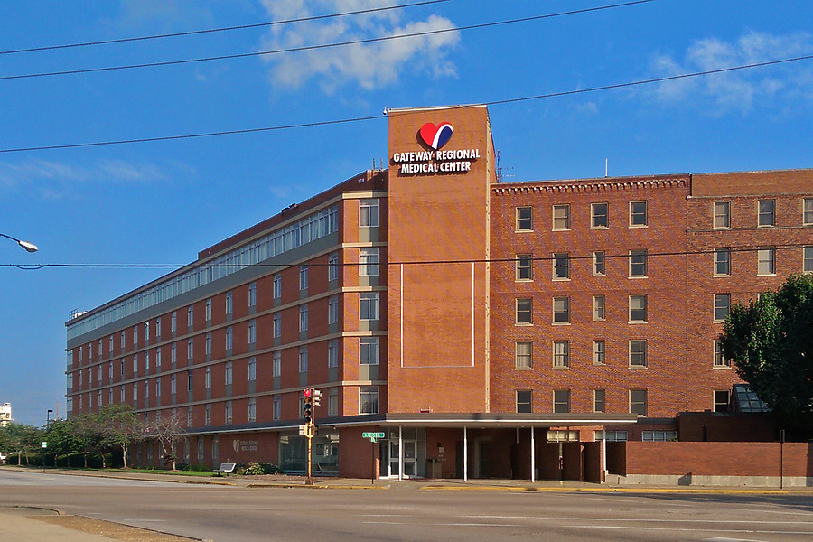 Gateway Regional Medical Center North Annex by Ryan Hildebrand