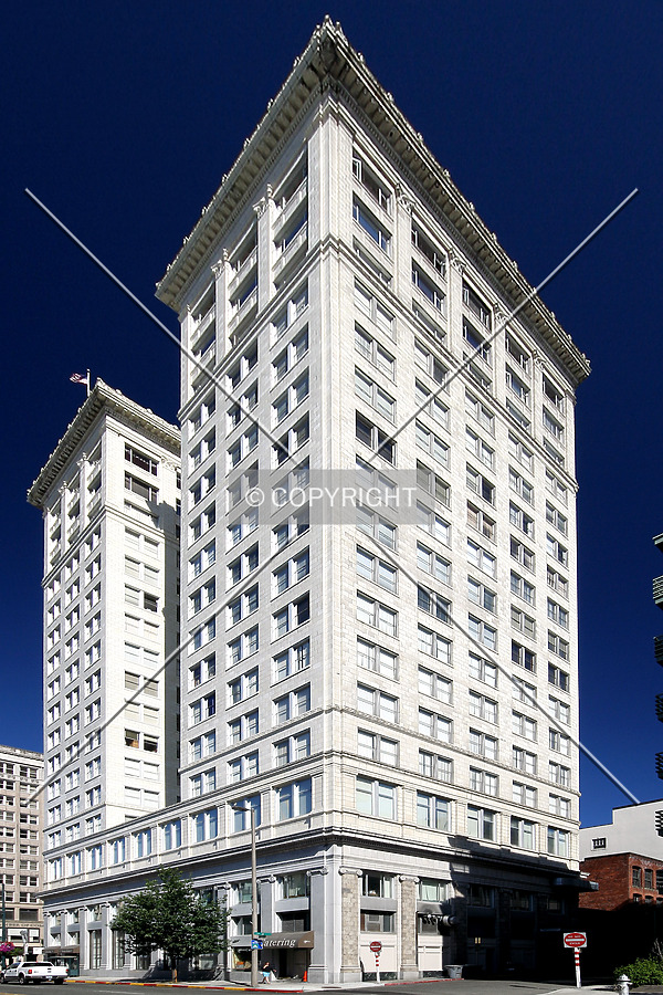 Washington Building by Serdica