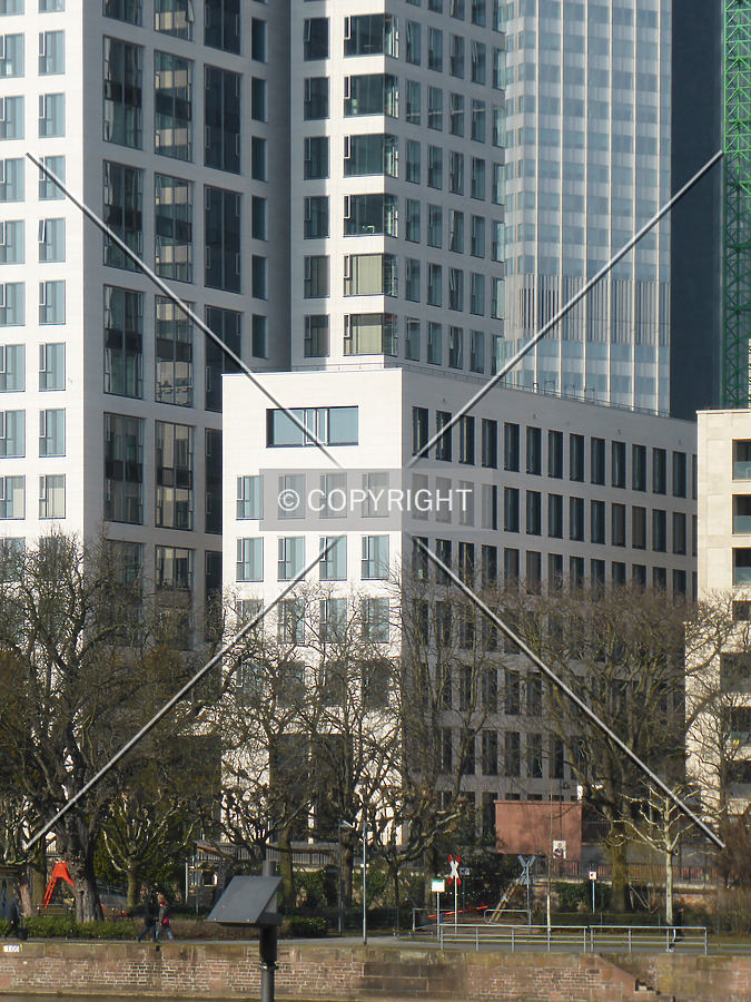 MainTor Panorama by Nephilim