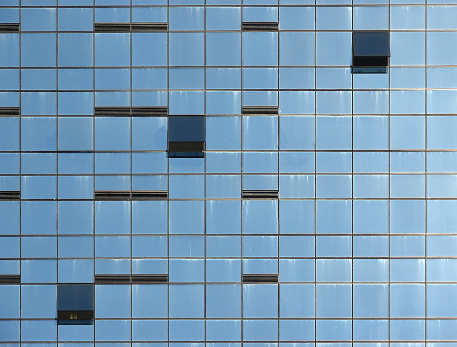 High Street Centre by Horst Kiechle
