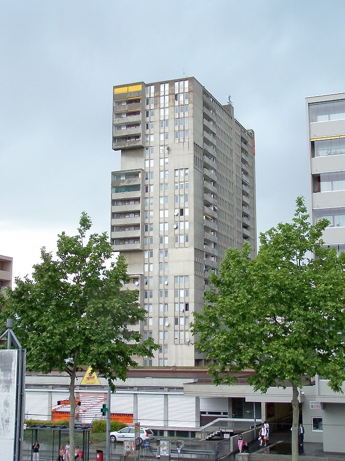 Migros Lancy-Onex by Huopa