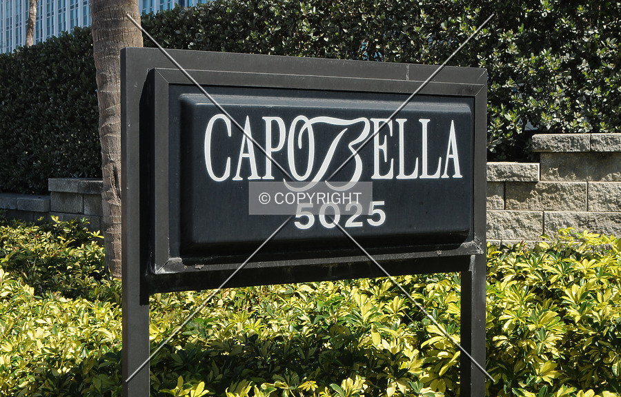 CapoBella Condominium by Jorge Molina