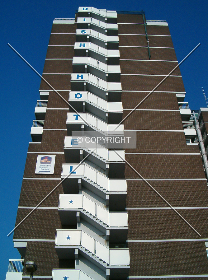 Dish Hotel by René Hogendijk