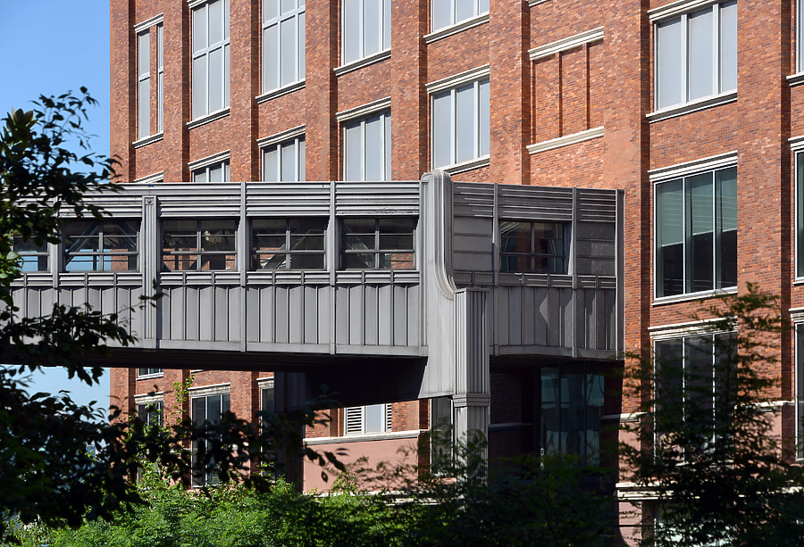 Level (3) Communications Building by John W. Cahill