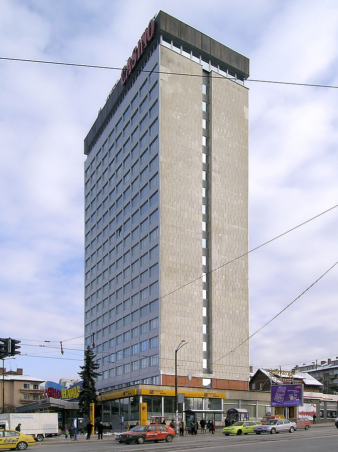 Hemus Hotel by Kaloian