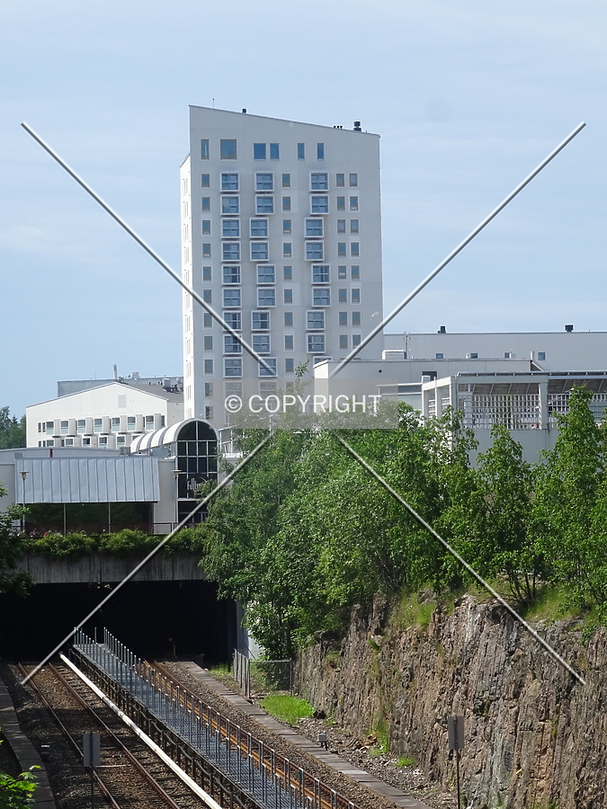 Keinulaudantie 2A by Samppa 