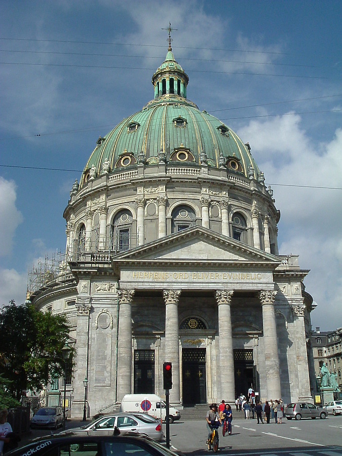 Frederiks Kirke by Florian Barbier