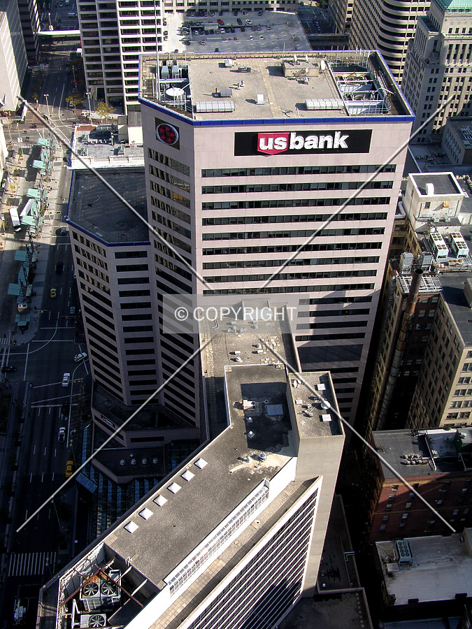 US Bank Tower/Westin Hotel by Chris Patriarca