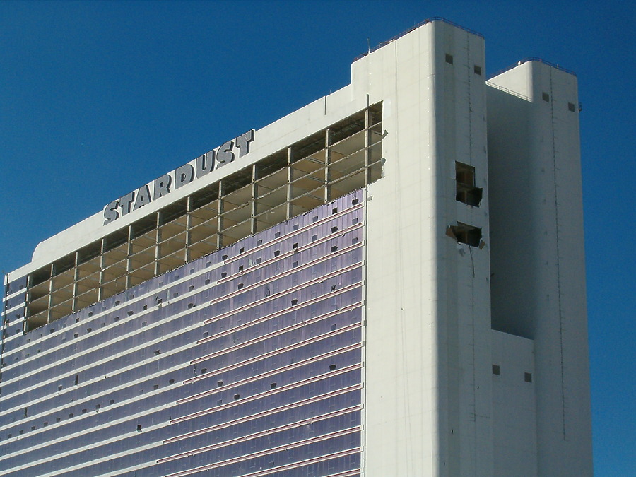 Stardust West Tower by Rodney Gunn