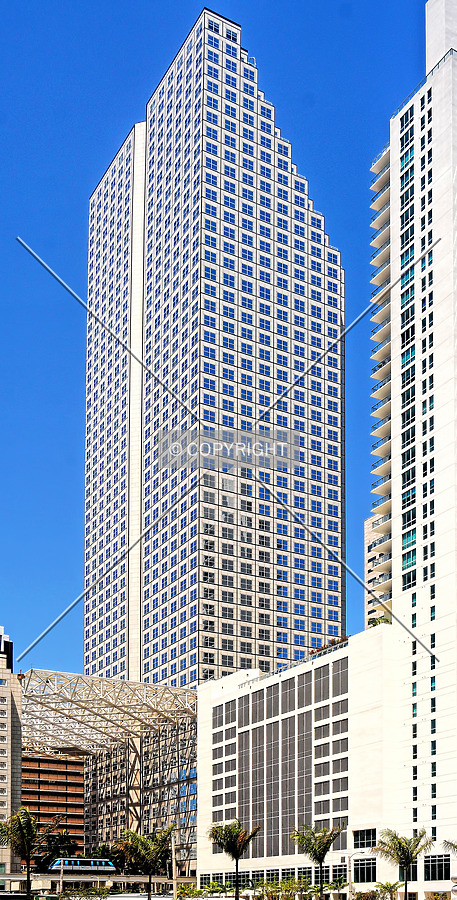 Southeast Financial Center by Jorge Molina