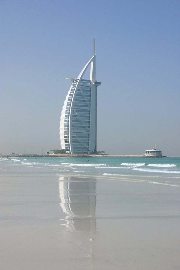 Burj Al Arab by Michiel van Dijk