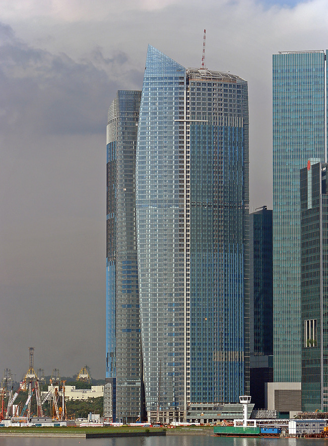Marina Bay Tower by Horst Kiechle