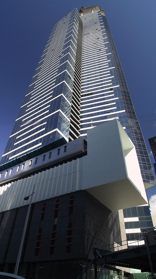 Eureka Tower by John Bek