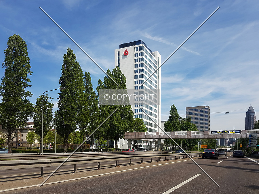 Sparkassen Informatik Hochhaus by Nephilim