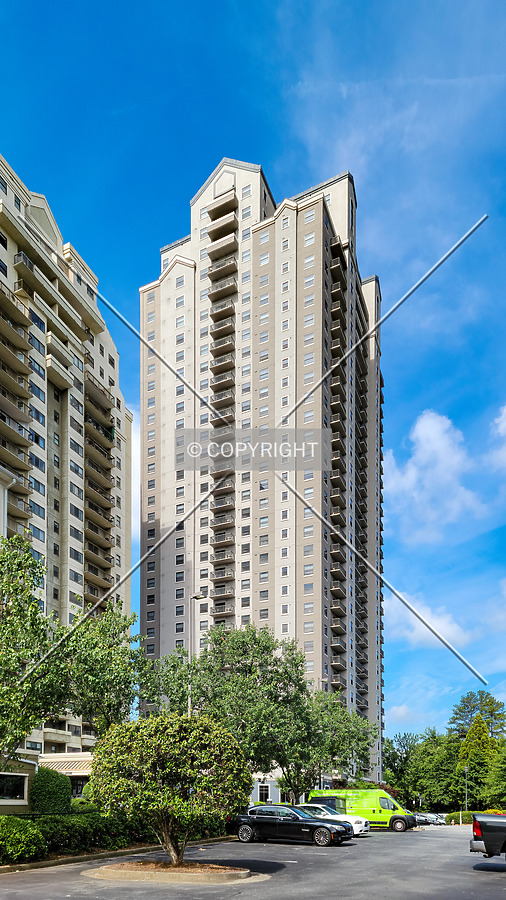 Park Towers II by Ryan Hildebrand