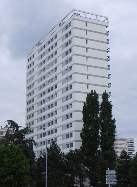 6bis - 6A  Rue Pierre Etienne Flandin