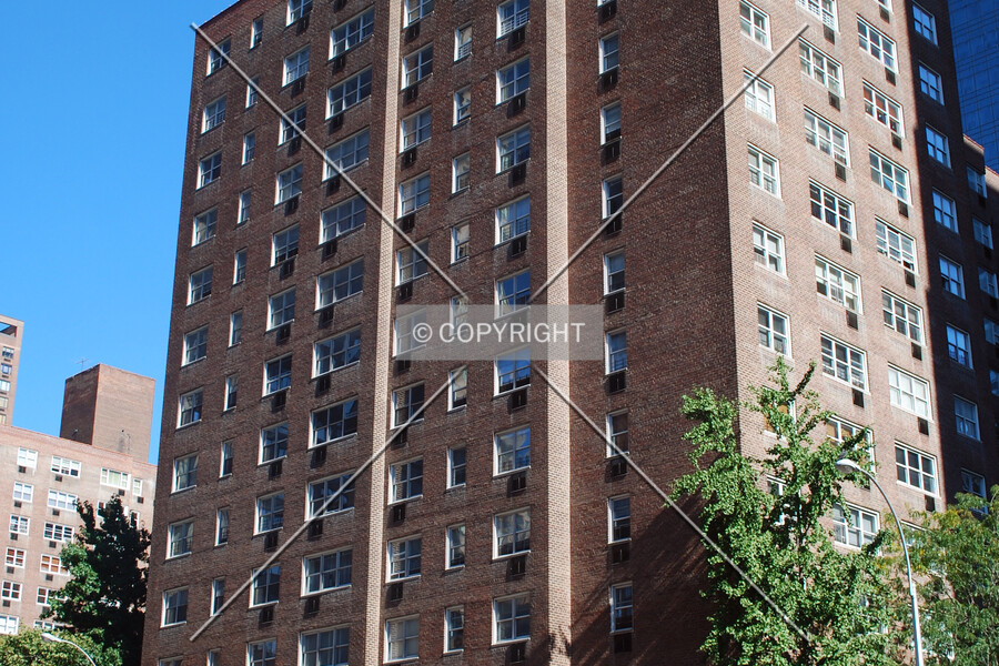 Coliseum Park Apartments South