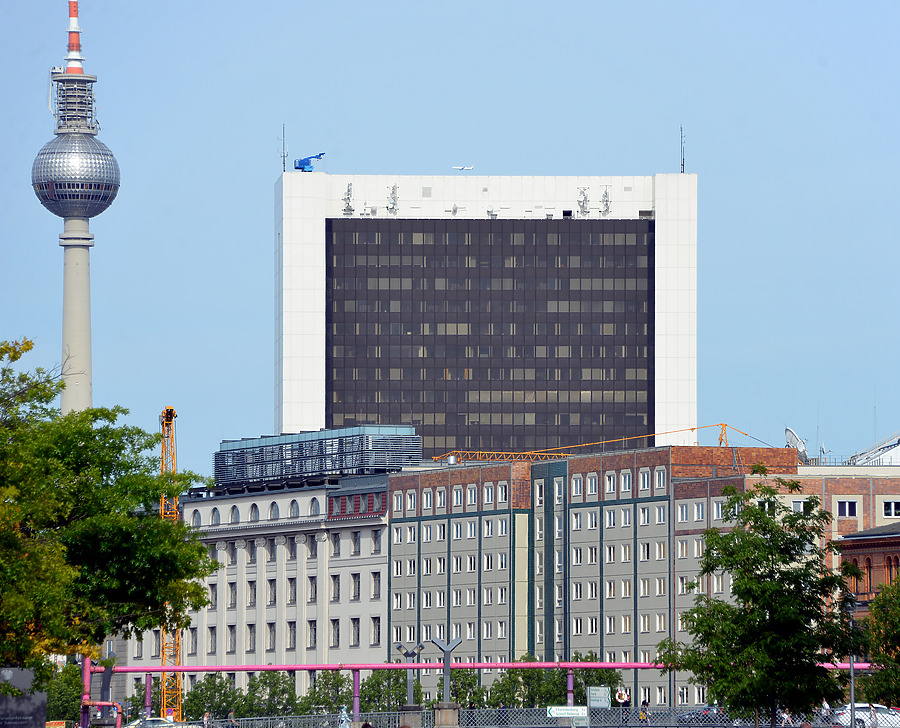 Internationales Handelszentrum Berlin by John W. Cahill