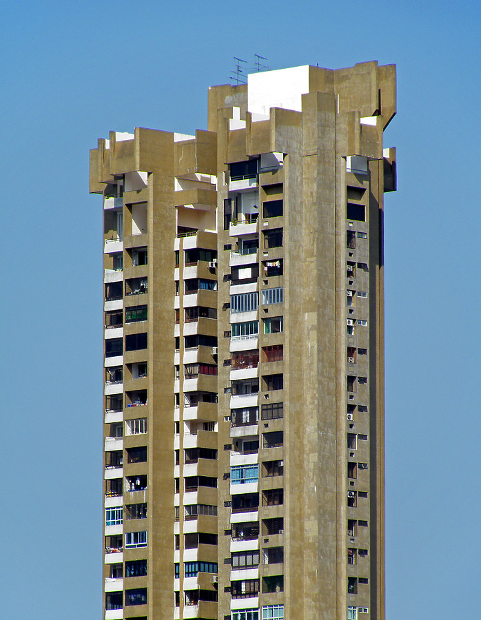 Landmark Tower by Horst Kiechle
