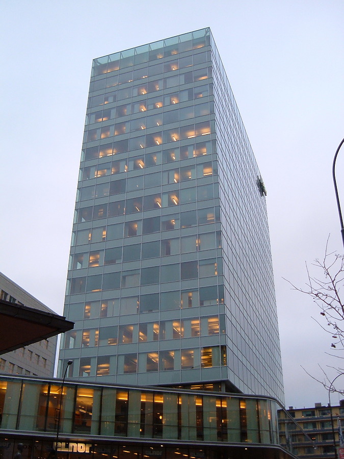 KPMG-bygget by Kjetil Balog