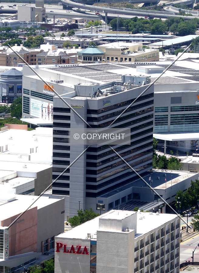 Radisson Hotel Salt Lake City Downtown by Chris Patriarca