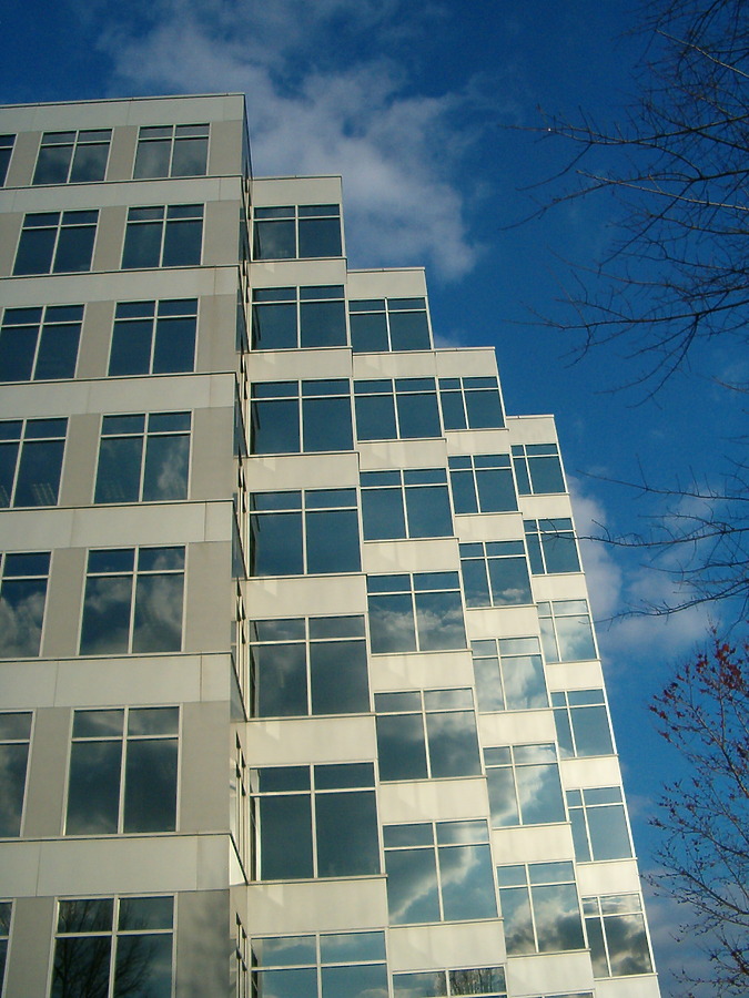 100 Hartsfield Centre by Rodney Gunn
