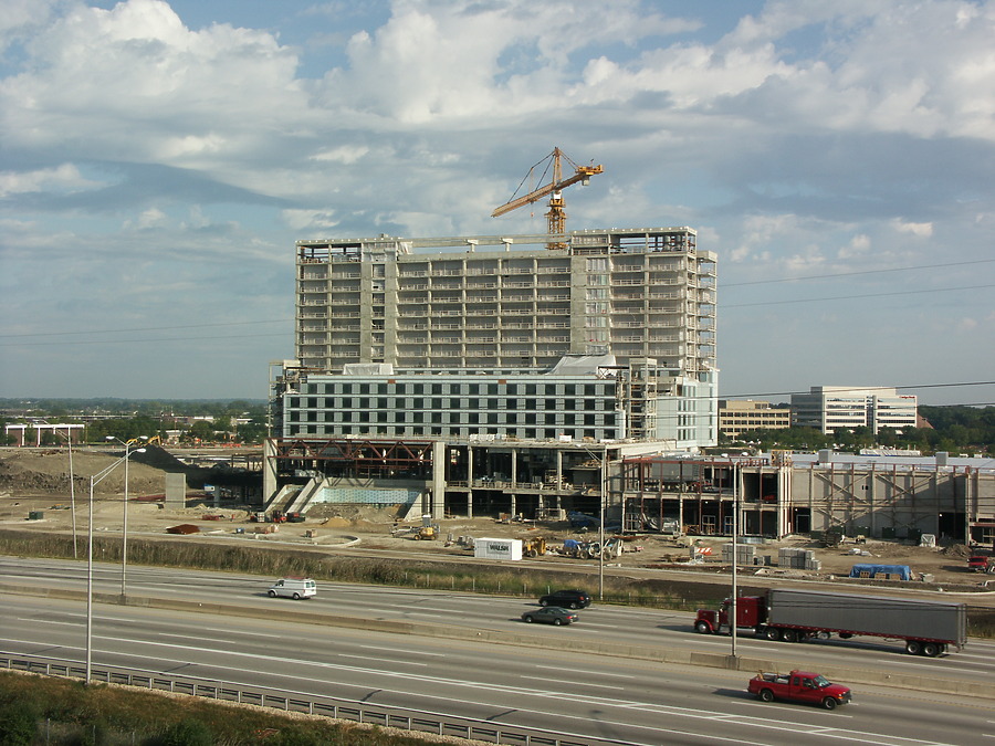 Renaissance Schaumburg Hotel by Marshall Gerometta