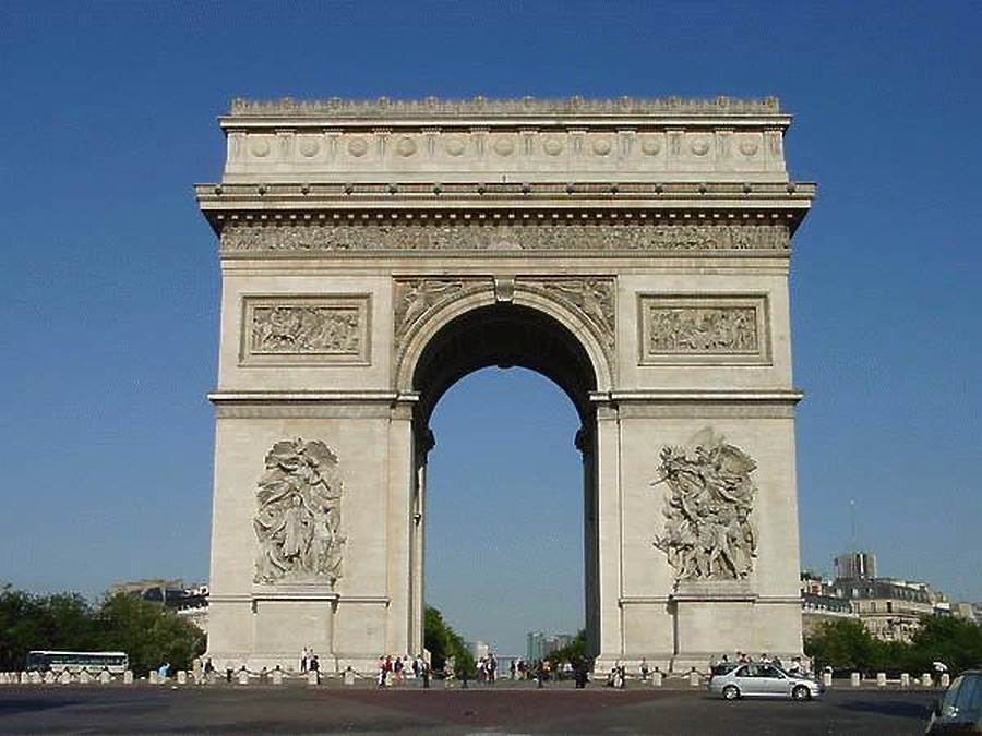 Arc de Triomphe by Michiel van Dijk
