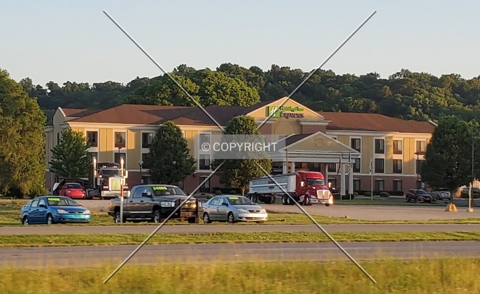 Holiday Inn Express & Suites Martinsville-Bloomington Area