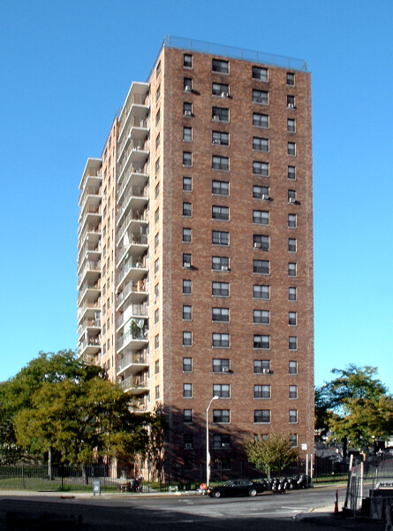 196-683-444