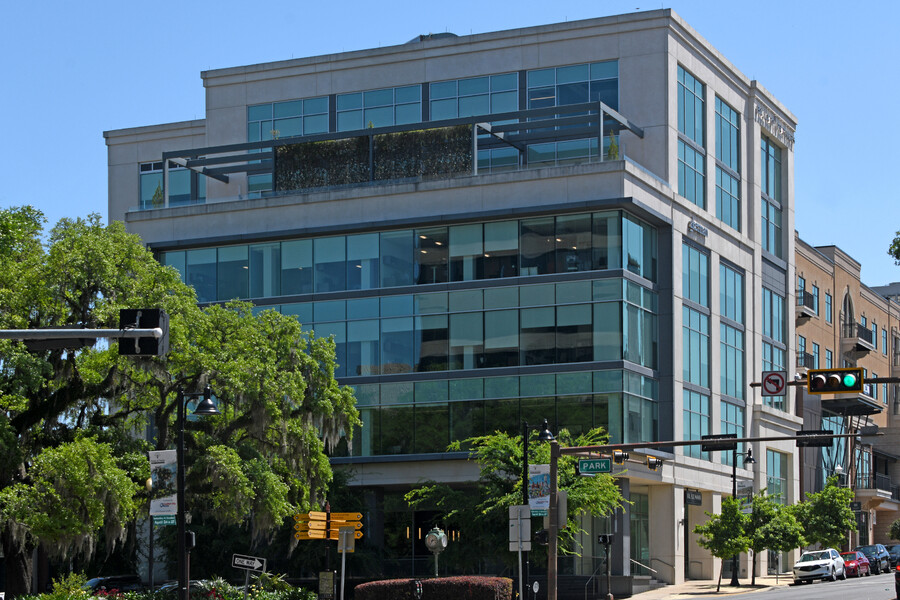 201 East Park Avenue