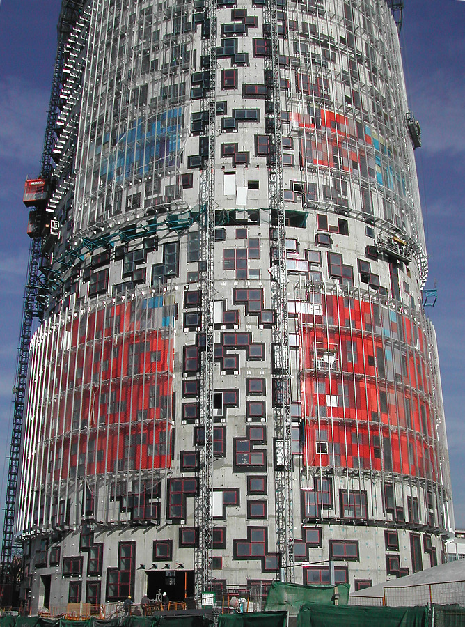 Torre Glòries by David Guija