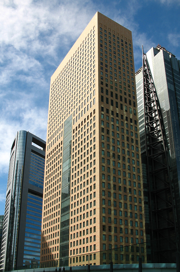Royal Park Shiodome Tower by Kevin Hemphill